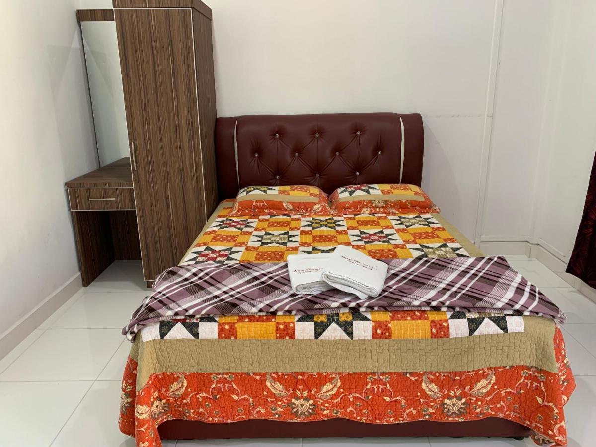 Wan Danisha Villa Inn 코타바하루 외부 사진