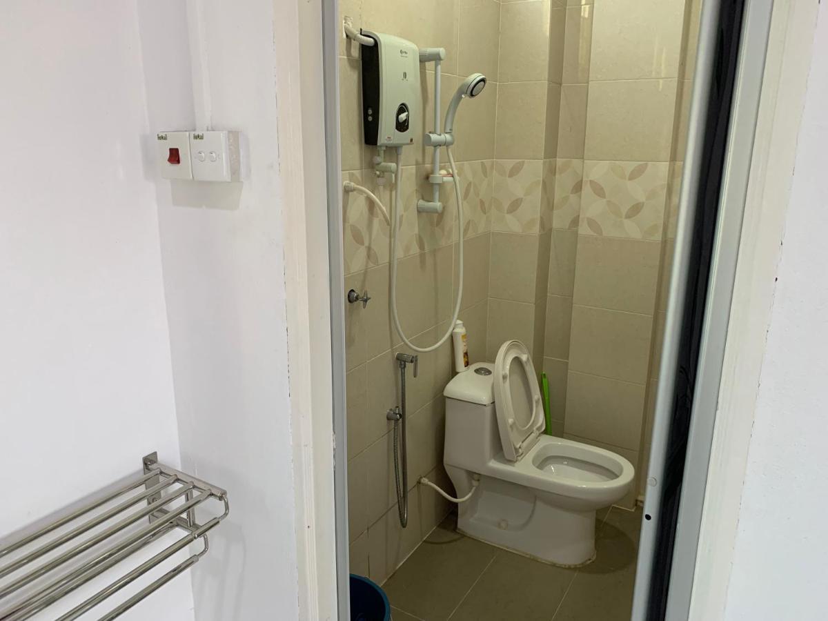 Wan Danisha Villa Inn 코타바하루 외부 사진